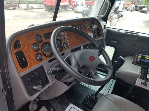 Peterbilt Tri-Axle Dump Truck Mule - Interior Dash