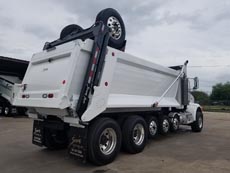 Peterbilt Super Dump - Passenger Rear Angle Axles Up