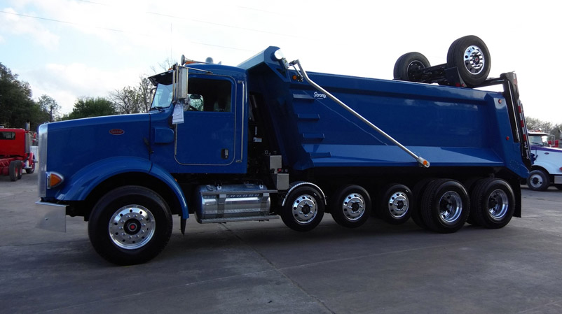 Peterbilt Super Dump Blue - Driver Front Angle