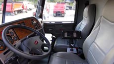 Peterbilt Super Dump Blue - Interior